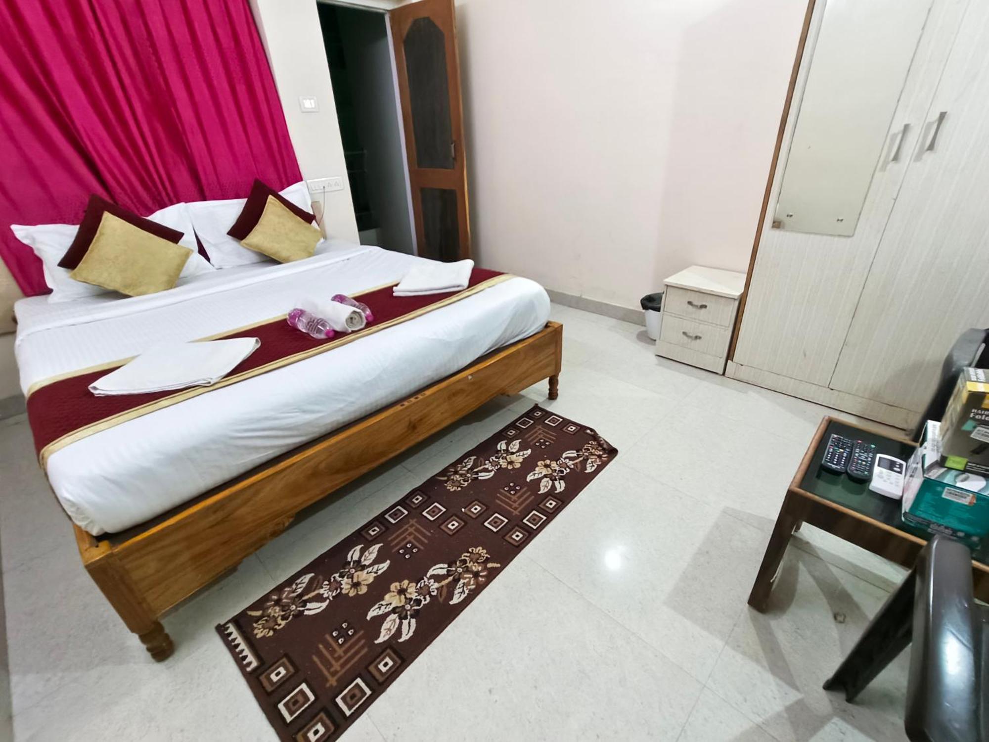 Hotel Bay Beach Inn Puri Exterior photo