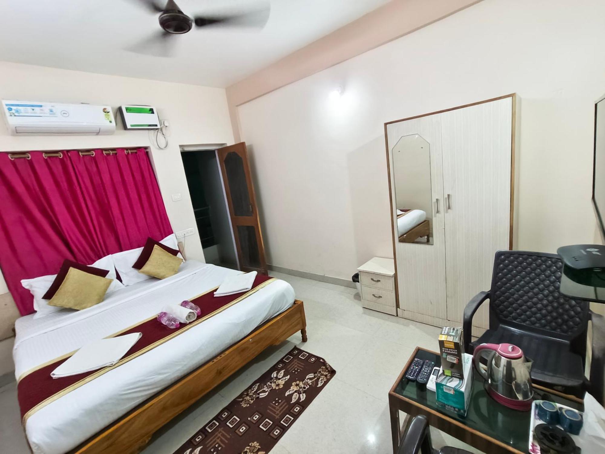 Hotel Bay Beach Inn Puri Exterior photo