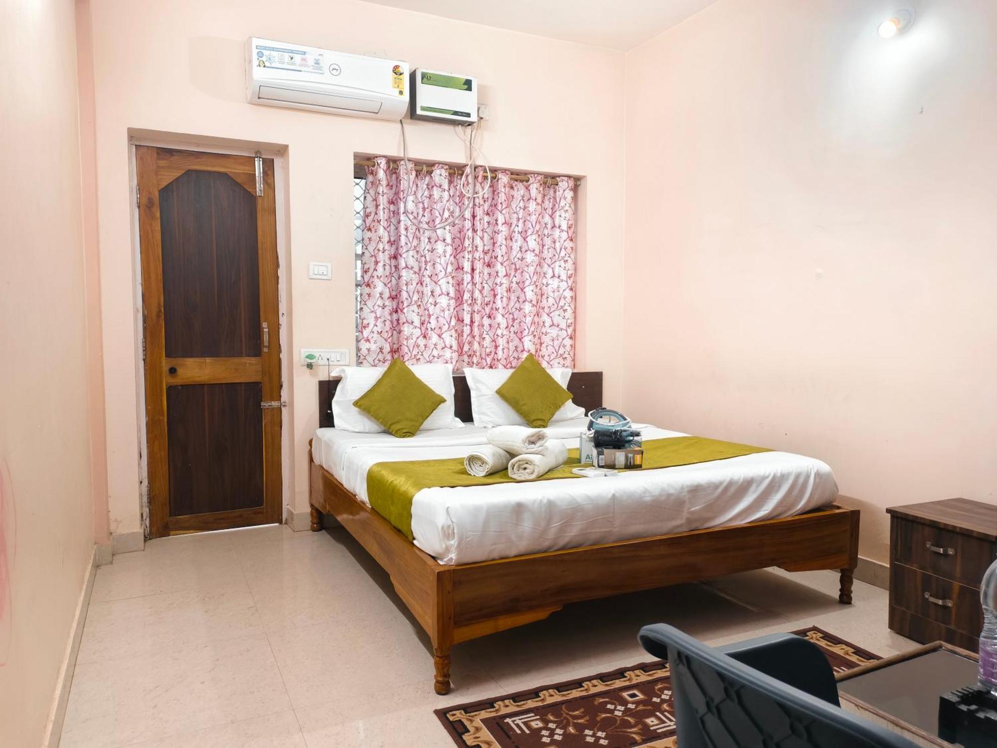 Hotel Bay Beach Inn Puri Exterior photo