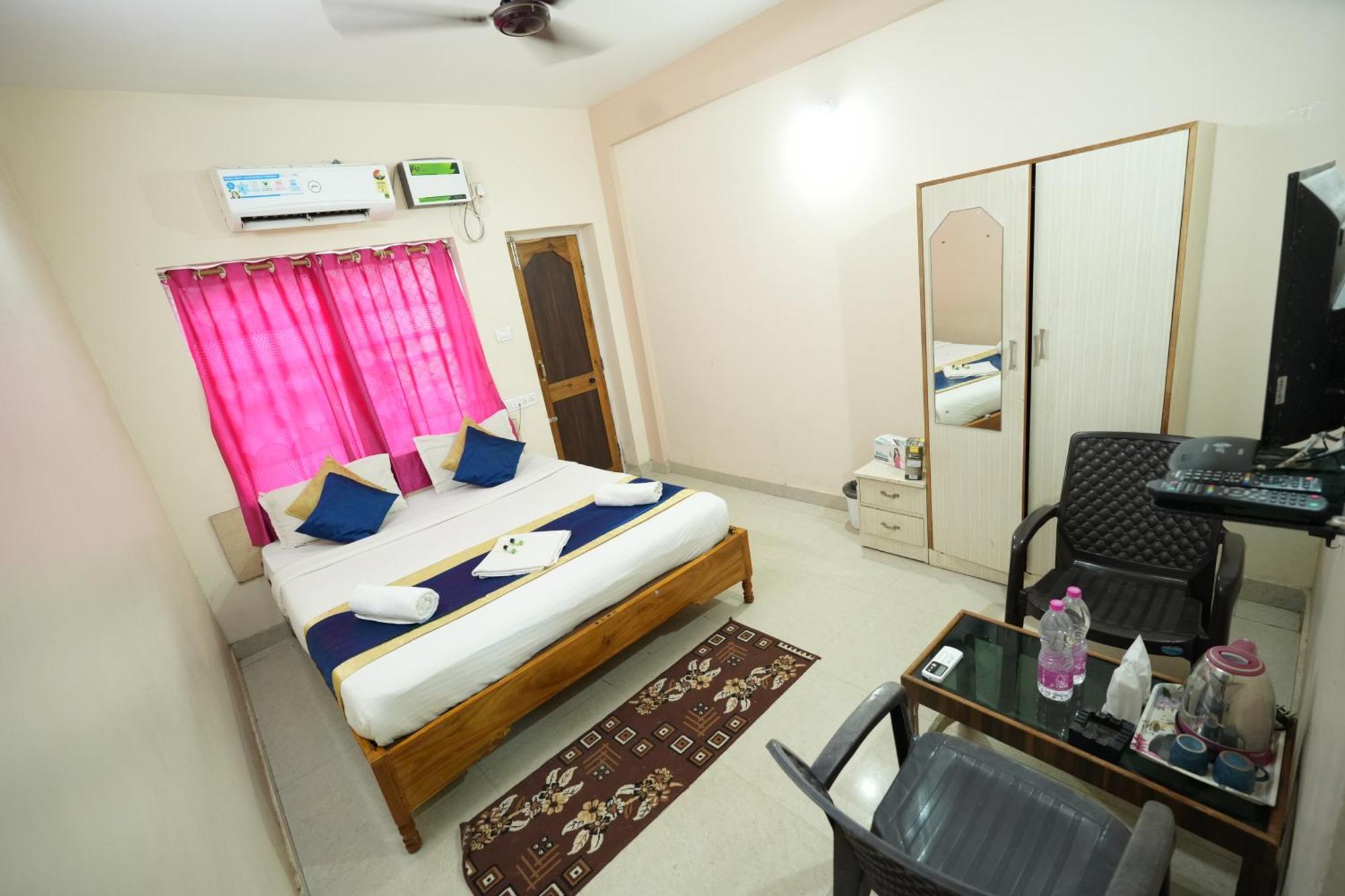 Hotel Bay Beach Inn Puri Exterior photo